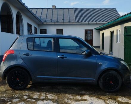 Серый Сузуки Свифт, объемом двигателя 1.5 л и пробегом 111 тыс. км за 5100 $, фото 3 на Automoto.ua