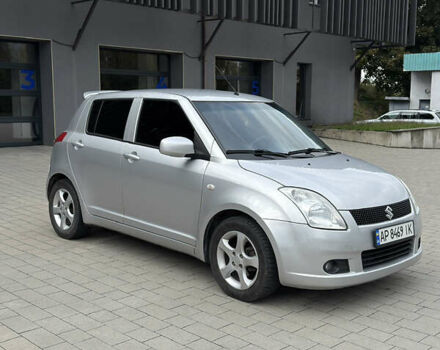 Сузуки Свифт 2007 в Львове на Automoto.ua Серый Сузуки Свифт, объемом двигателя 1.3 л и пробегом 214 тыс. км за 4250 $, фото 3 на Automoto.ua