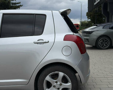 Сузуки Свифт 2007 в Львове на Automoto.ua Серый Сузуки Свифт, объемом двигателя 1.3 л и пробегом 214 тыс. км за 4250 $, фото 17 на Automoto.ua