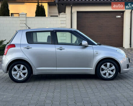 Серый Сузуки Свифт, объемом двигателя 1.49 л и пробегом 96 тыс. км за 6700 $, фото 5 на Automoto.ua