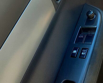 Сузуки Свифт 2008 в Черкассах на Automoto.ua Серый Сузуки Свифт, объемом двигателя 1.2 л и пробегом 189 тыс. км за 5800 $, фото 12 на Automoto.ua