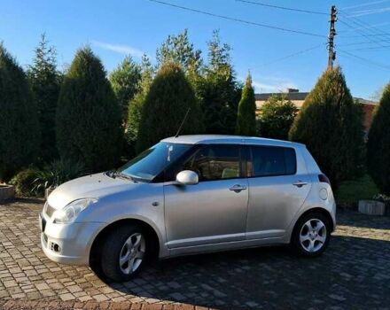 Сірий Сузукі Свифт, об'ємом двигуна 1.3 л та пробігом 100 тис. км за 5000 $, фото 5 на Automoto.ua