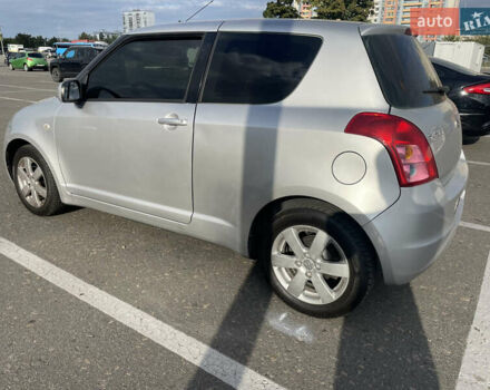 Сірий Сузукі Свифт, об'ємом двигуна 1.33 л та пробігом 260 тис. км за 3000 $, фото 4 на Automoto.ua