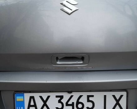 Серый Сузуки Свифт, объемом двигателя 1.3 л и пробегом 154 тыс. км за 4750 $, фото 12 на Automoto.ua