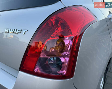 Серый Сузуки Свифт, объемом двигателя 1.49 л и пробегом 96 тыс. км за 6700 $, фото 11 на Automoto.ua
