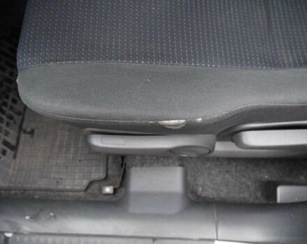 Серый Сузуки Свифт, объемом двигателя 1.3 л и пробегом 154 тыс. км за 4750 $, фото 23 на Automoto.ua