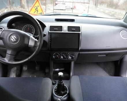 Серый Сузуки Свифт, объемом двигателя 1.3 л и пробегом 154 тыс. км за 4750 $, фото 20 на Automoto.ua