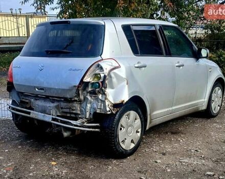 Сірий Сузукі Свифт, об'ємом двигуна 1.25 л та пробігом 150 тис. км за 3800 $, фото 6 на Automoto.ua