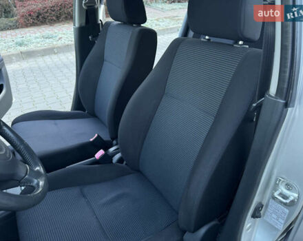 Серый Сузуки Свифт, объемом двигателя 1.49 л и пробегом 96 тыс. км за 6700 $, фото 64 на Automoto.ua