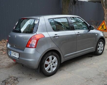 Серый Сузуки Свифт, объемом двигателя 1.3 л и пробегом 154 тыс. км за 4750 $, фото 4 на Automoto.ua