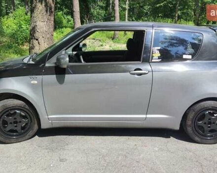 Сірий Сузукі Свифт, об'ємом двигуна 1.49 л та пробігом 185 тис. км за 4500 $, фото 1 на Automoto.ua