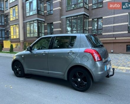 Серый Сузуки Свифт, объемом двигателя 1.3 л и пробегом 189 тыс. км за 4900 $, фото 14 на Automoto.ua