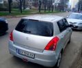 Серый Сузуки Свифт, объемом двигателя 1.3 л и пробегом 211 тыс. км за 3700 $, фото 4 на Automoto.ua