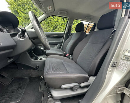 Серый Сузуки Свифт, объемом двигателя 1.49 л и пробегом 24 тыс. км за 9300 $, фото 45 на Automoto.ua