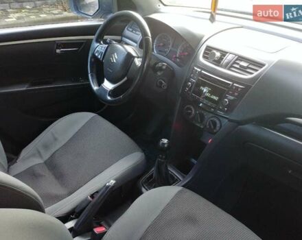 Серый Сузуки Свифт, объемом двигателя 1.2 л и пробегом 238 тыс. км за 5900 $, фото 10 на Automoto.ua