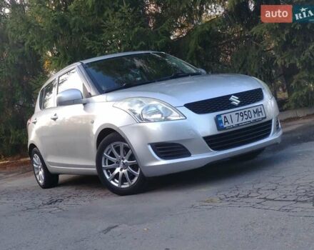 Серый Сузуки Свифт, объемом двигателя 1.2 л и пробегом 238 тыс. км за 5900 $, фото 2 на Automoto.ua