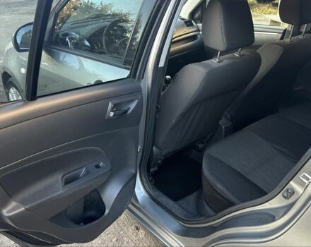 Сірий Сузукі Свифт, об'ємом двигуна 1.2 л та пробігом 178 тис. км за 4700 $, фото 4 на Automoto.ua