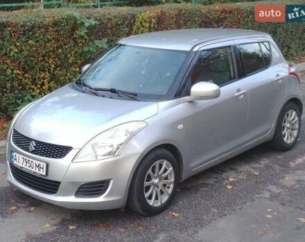 Серый Сузуки Свифт, объемом двигателя 1.2 л и пробегом 238 тыс. км за 5900 $, фото 8 на Automoto.ua