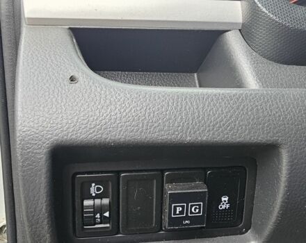 Серый Сузуки Свифт, объемом двигателя 1.2 л и пробегом 135 тыс. км за 2999 $, фото 9 на Automoto.ua