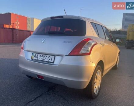 Сірий Сузукі Свифт, об'ємом двигуна 1.24 л та пробігом 108 тис. км за 5800 $, фото 4 на Automoto.ua