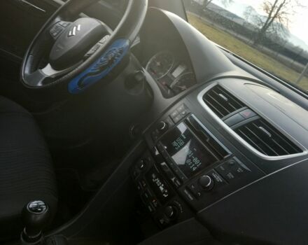 Серый Сузуки Свифт, объемом двигателя 1.2 л и пробегом 190 тыс. км за 5700 $, фото 7 на Automoto.ua