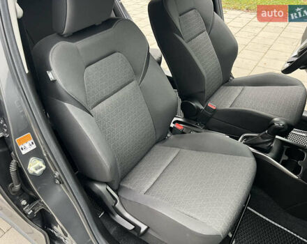 Сірий Сузукі Свифт, об'ємом двигуна 1.2 л та пробігом 5 тис. км за 17900 $, фото 47 на Automoto.ua