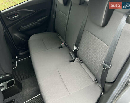 Сірий Сузукі Свифт, об'ємом двигуна 1.2 л та пробігом 5 тис. км за 17900 $, фото 51 на Automoto.ua