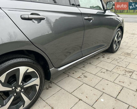 Сірий Сузукі Свифт, об'ємом двигуна 1.2 л та пробігом 5 тис. км за 17900 $, фото 24 на Automoto.ua