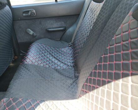 Сірий Сузукі Свифт, об'ємом двигуна 1.3 л та пробігом 350 тис. км за 1800 $, фото 3 на Automoto.ua