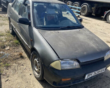 Сузукі Свифт 1994 у Вознесенске на Automoto.ua Сірий Сузукі Свифт, об'ємом двигуна 1.6 л та пробігом 253 тис. км за 500 $, фото 4 на Automoto.ua