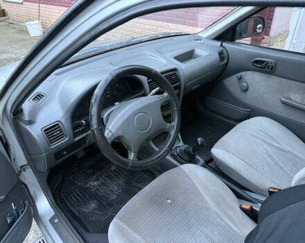 Сірий Сузукі Свифт, об'ємом двигуна 1.3 л та пробігом 222 тис. км за 1350 $, фото 1 на Automoto.ua