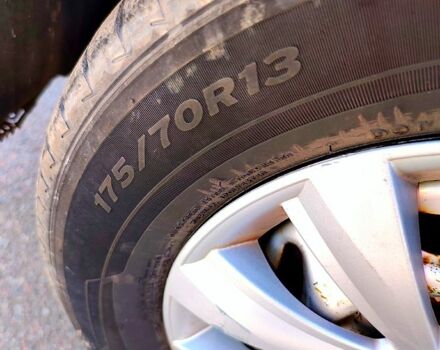 Серый Сузуки Свифт, объемом двигателя 1.3 л и пробегом 0 тыс. км за 1800 $, фото 1 на Automoto.ua