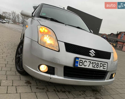Сірий Сузукі Свифт, об'ємом двигуна 1.33 л та пробігом 222 тис. км за 4450 $, фото 1 на Automoto.ua