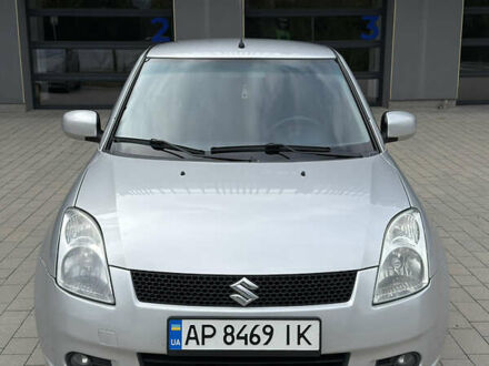 Сірий Сузукі Свифт, об'ємом двигуна 1.3 л та пробігом 214 тис. км за 3999 $, фото 1 на Automoto.ua