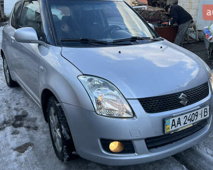 Серый Сузуки Свифт, объемом двигателя 1.3 л и пробегом 190 тыс. км за 4150 $, фото 1 на Automoto.ua