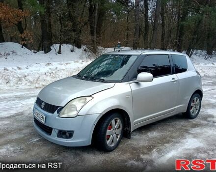 Серый Сузуки Свифт, объемом двигателя 1.3 л и пробегом 27000 тыс. км за 3000 $, фото 1 на Automoto.ua