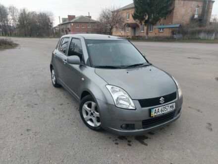 Сузуки Свифт 2008 в Белополье на Automoto.ua Серый Сузуки Свифт, объемом двигателя 1.3 л и пробегом 300 тыс. км за 3700 $, фото 1 на Automoto.ua