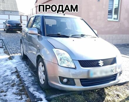 Сірий Сузукі Свифт, об'ємом двигуна 1 л та пробігом 150 тис. км за 4100 $, фото 1 на Automoto.ua