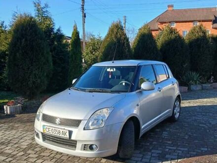 Серый Сузуки Свифт, объемом двигателя 1.3 л и пробегом 100 тыс. км за 5000 $, фото 1 на Automoto.ua