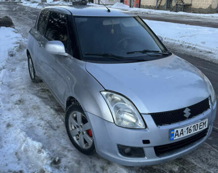 Сірий Сузукі Свифт, об'ємом двигуна 1.4 л та пробігом 250 тис. км за 2700 $, фото 1 на Automoto.ua
