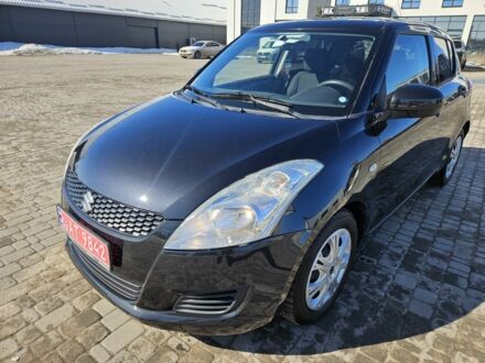 Серый Сузуки Свифт, объемом двигателя 0 л и пробегом 158 тыс. км за 7500 $, фото 1 на Automoto.ua