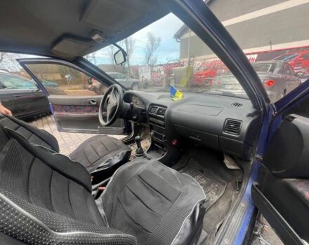 Синий Сузуки Свифт, объемом двигателя 1 л и пробегом 300 тыс. км за 1350 $, фото 4 на Automoto.ua