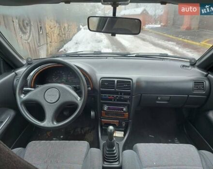 Синий Сузуки Свифт, объемом двигателя 1.3 л и пробегом 255 тыс. км за 2200 $, фото 11 на Automoto.ua