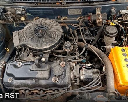 Синий Сузуки Свифт, объемом двигателя 1.3 л и пробегом 160 тыс. км за 750 $, фото 8 на Automoto.ua