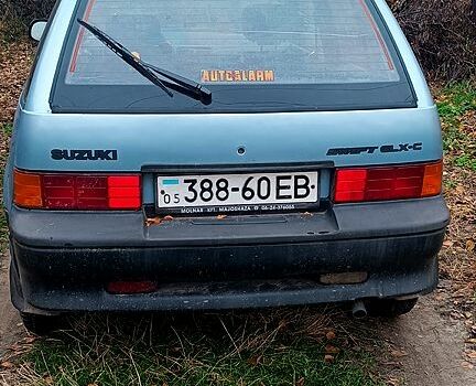Синий Сузуки Свифт, объемом двигателя 1.3 л и пробегом 160 тыс. км за 750 $, фото 2 на Automoto.ua