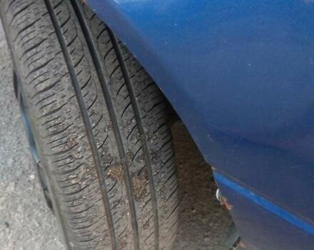 Синий Сузуки Свифт, объемом двигателя 1 л и пробегом 470 тыс. км за 1550 $, фото 4 на Automoto.ua