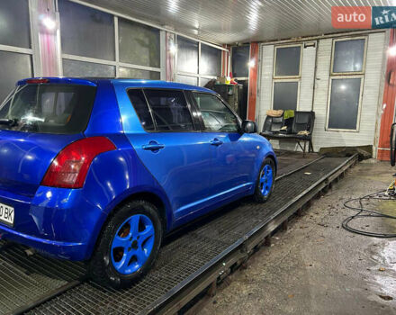 Синий Сузуки Свифт, объемом двигателя 1.5 л и пробегом 240 тыс. км за 4000 $, фото 13 на Automoto.ua