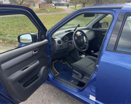 Сузукі Свифт 2006 у Коломые на Automoto.ua Синій Сузукі Свифт, об'ємом двигуна 1.3 л та пробігом 184 тис. км за 4900 $, фото 2 на Automoto.ua