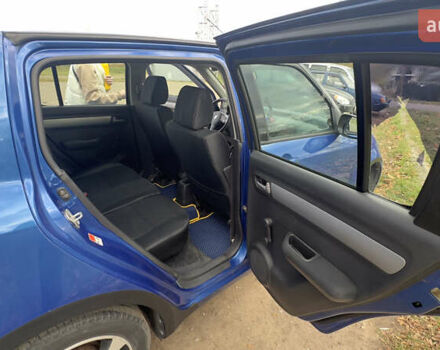 Сузуки Свифт 2006 в Коломые на Automoto.ua Синий Сузуки Свифт, объемом двигателя 1.33 л и пробегом 184 тыс. км за 4900 $, фото 6 на Automoto.ua