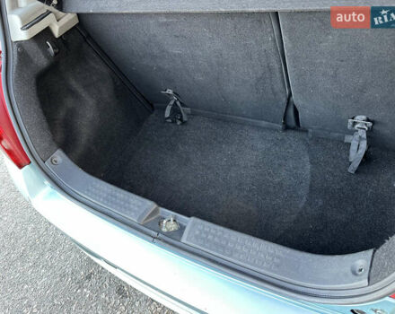 Синий Сузуки Свифт, объемом двигателя 1.33 л и пробегом 128 тыс. км за 3750 $, фото 10 на Automoto.ua